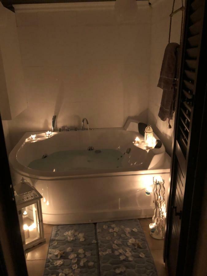 Corte Bianca Монополи Экстерьер фото